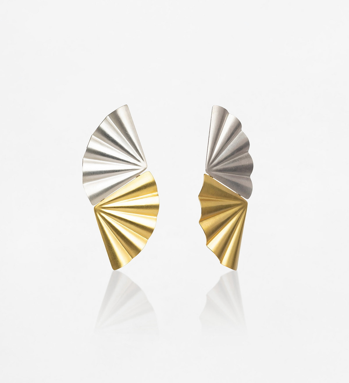 18k gold and silver earrings Maiko 67mm