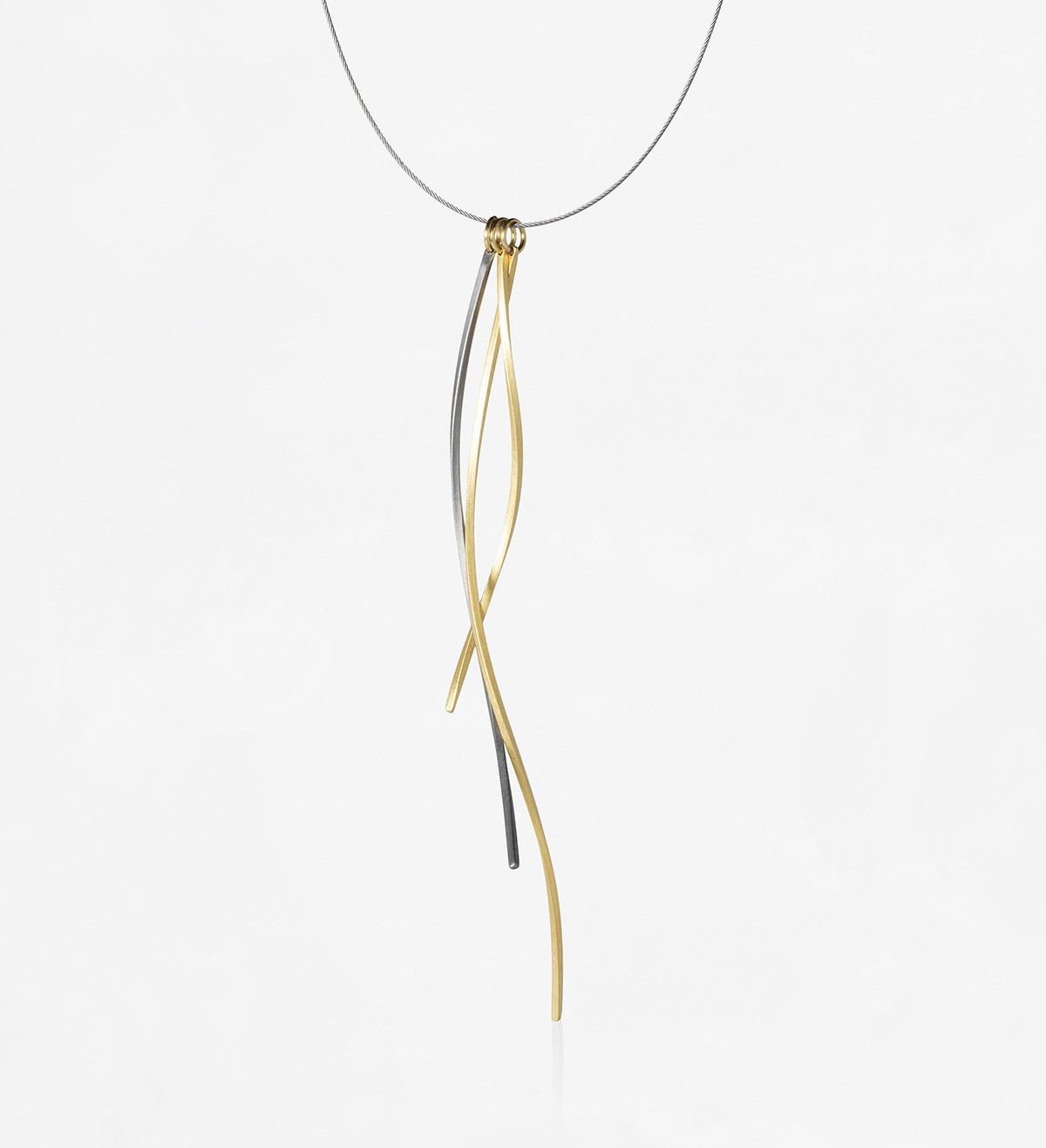 18k gold & titanium pendant Pinassa with steel cable 42cm