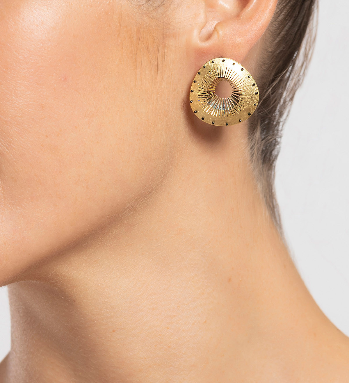 18k gold earrings Tresor 25mm