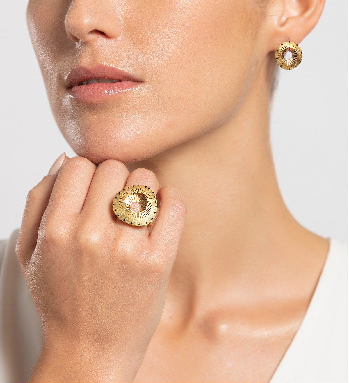 18k gold earring Tresor 15mm