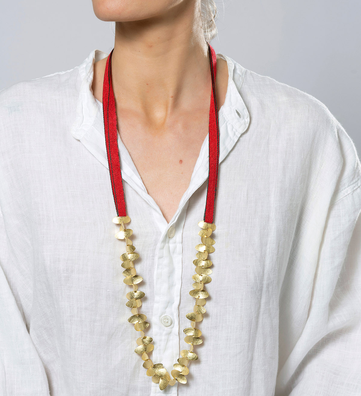 Collar oro Samoa con cinta 90cm ajustable