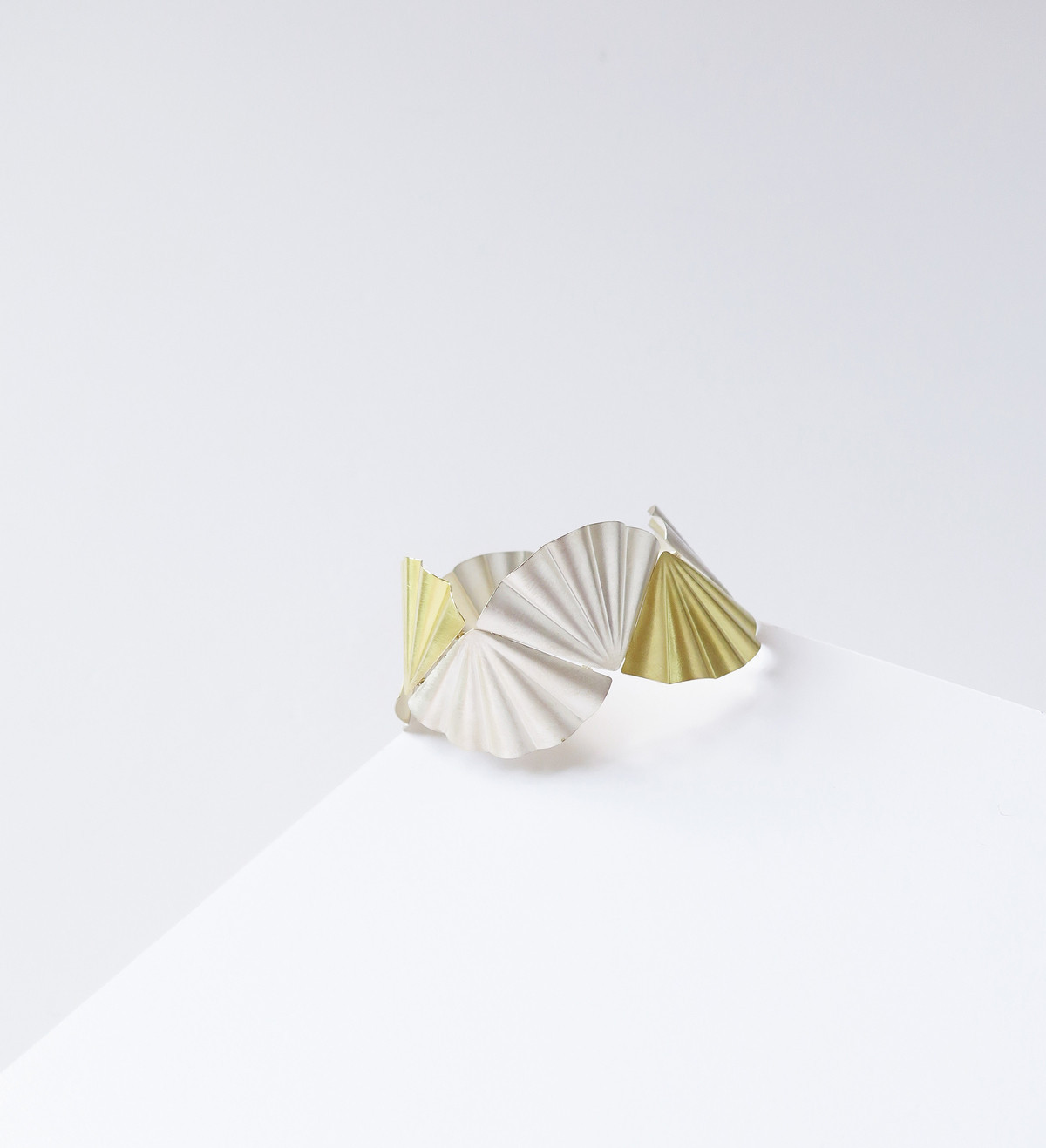 18k gold and silver ring Maiko