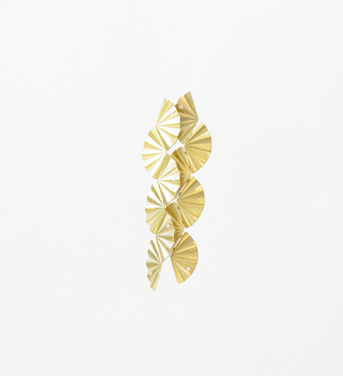 18k gold earrings Maiko with diamonds 0,12ct
