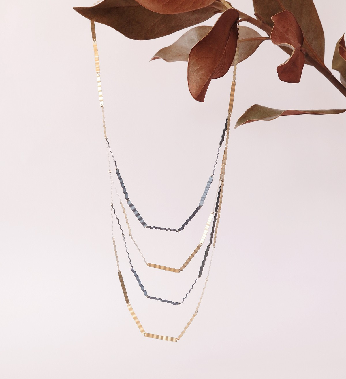 Collar or i titani Aigua múltiple 90cm