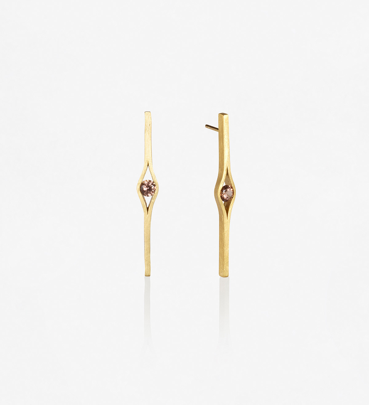 Pendientes oro con zafiro naranja Wennick-Lefèvre 0,74ct