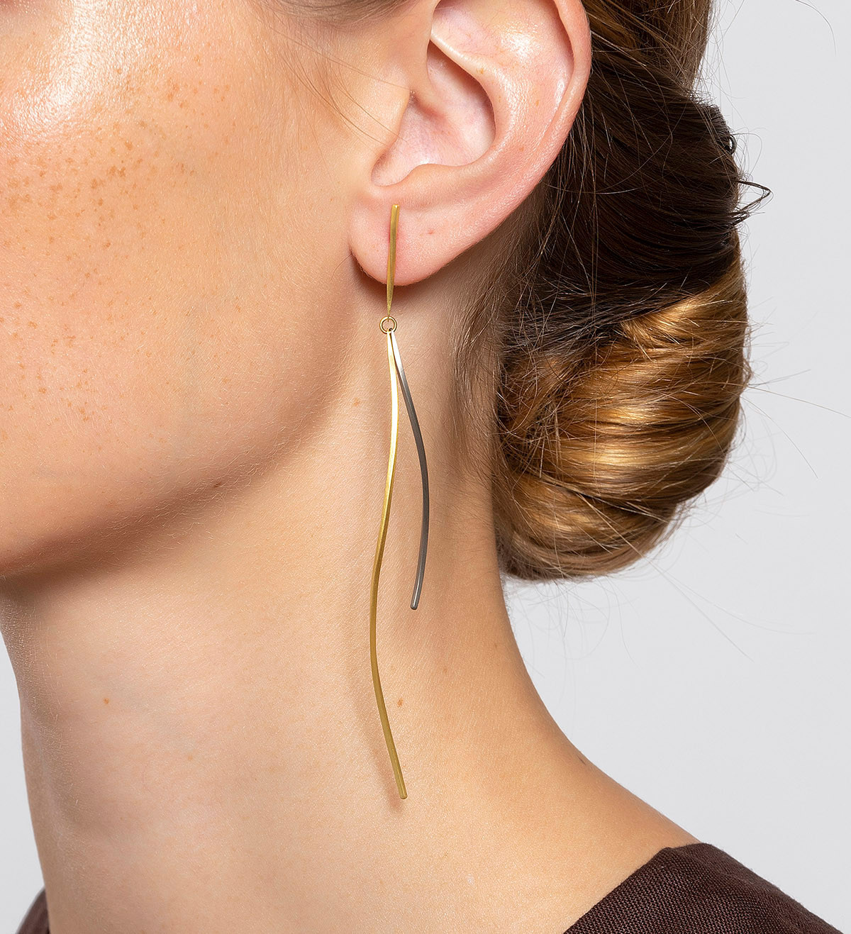 18k gold and titanium earrings Pinassa 110mm