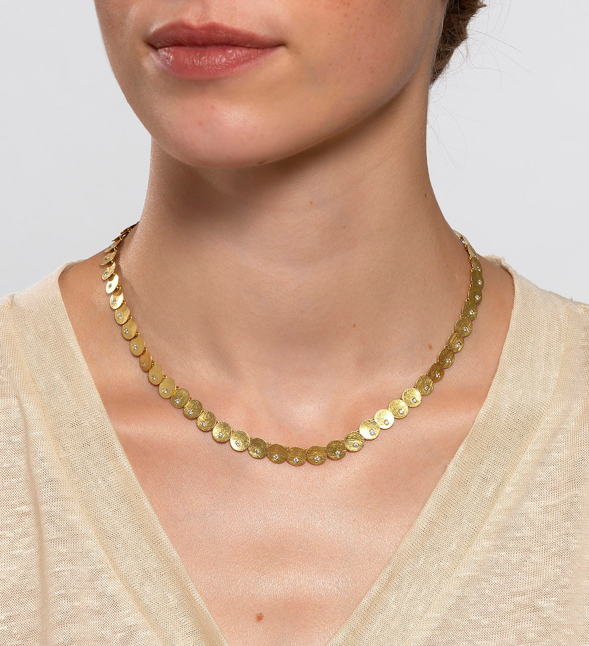 Gold necklace Flô with 57 diamonds 1,425ct 42cm