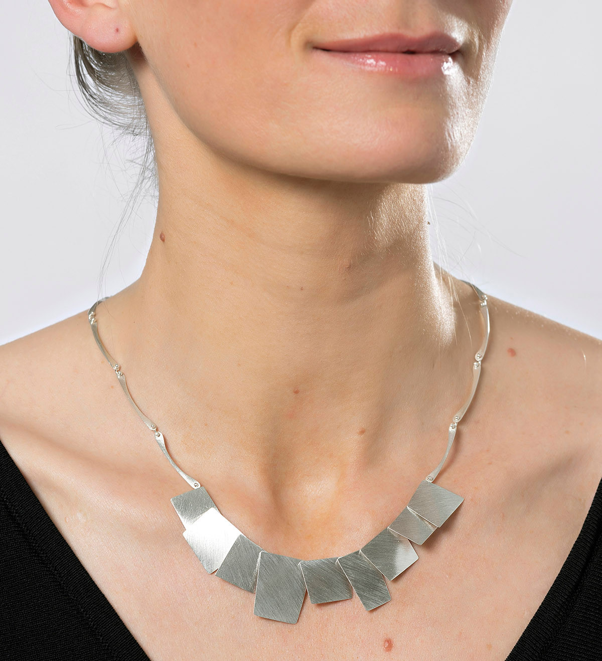 Silver necklace Aire 45cm