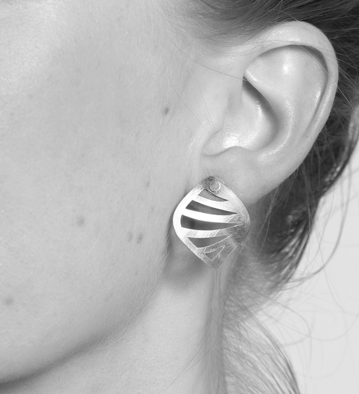 Silver Jungle earrings 25mm