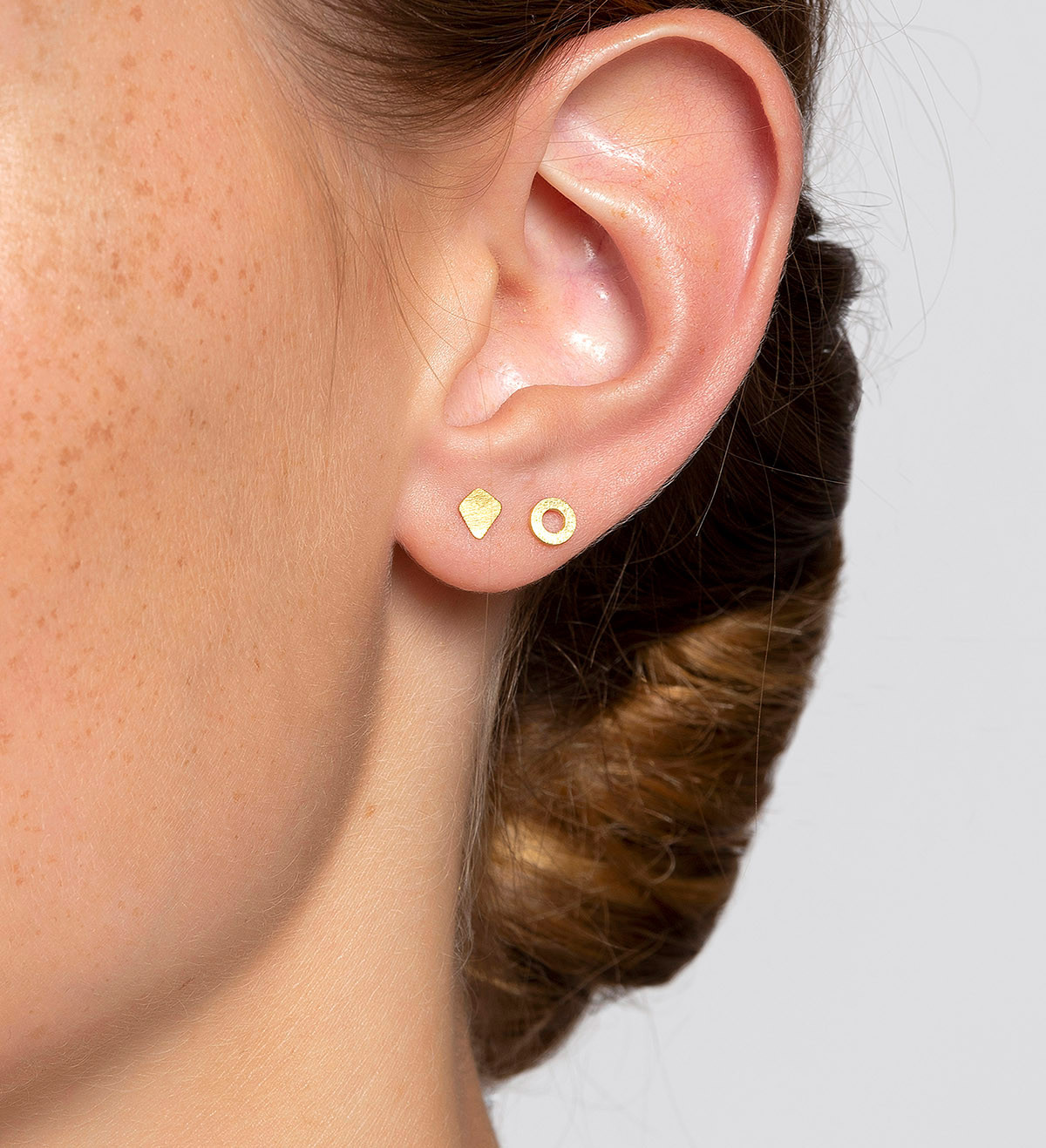 18k gold earrings Aire 4mm