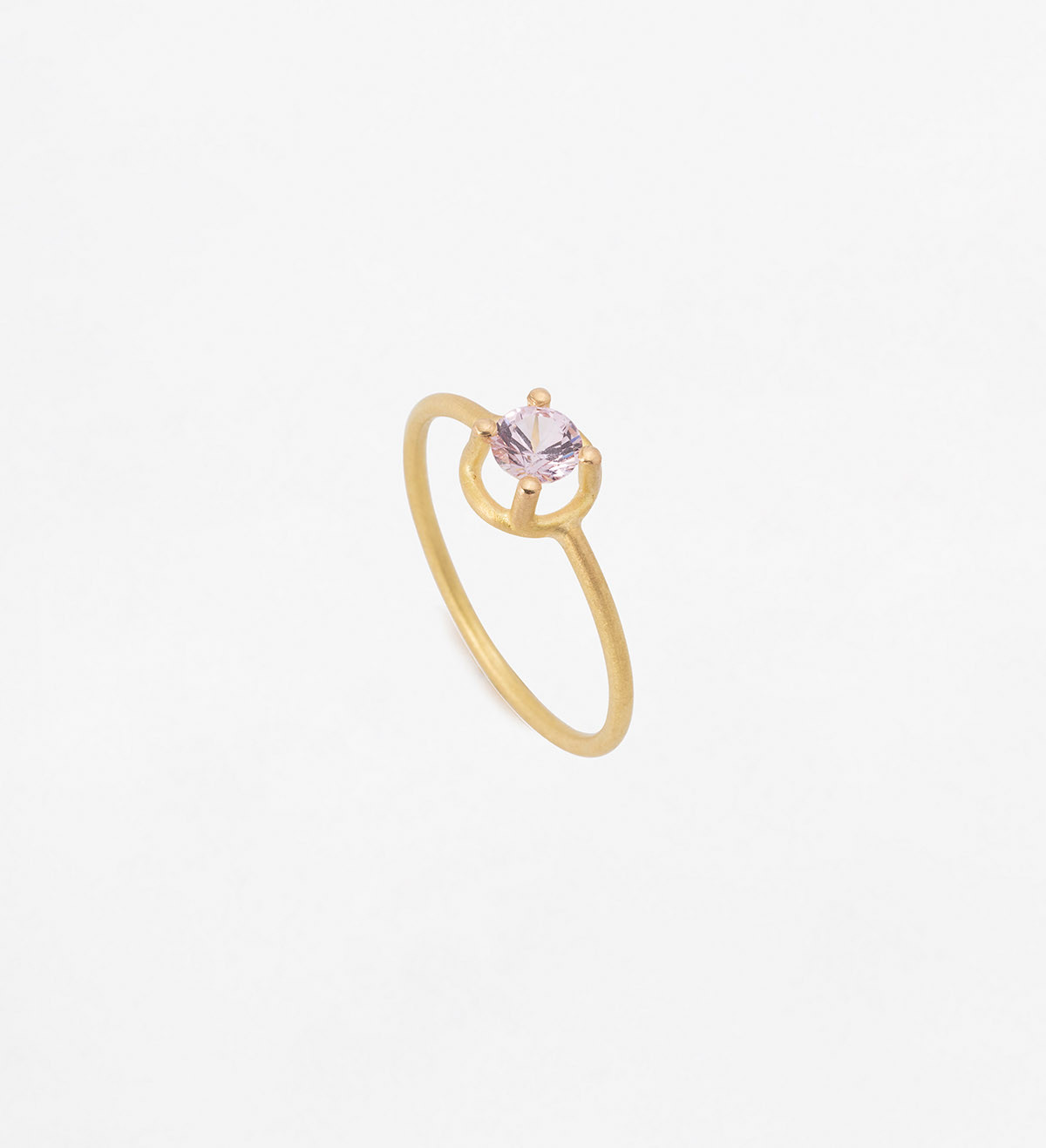 18k gold ring with pink Wennick-Lefèvre Sapphire 0.30ct