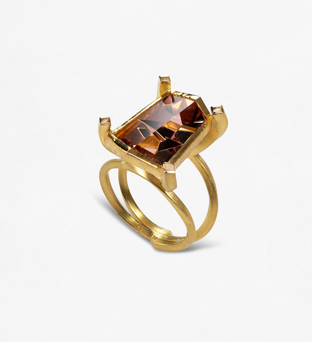 18k gold ring with Tourmaline Munsteiner 7.62ct