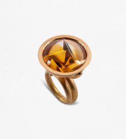 18k gold ring with Munsteiner Citrine 28.19ct