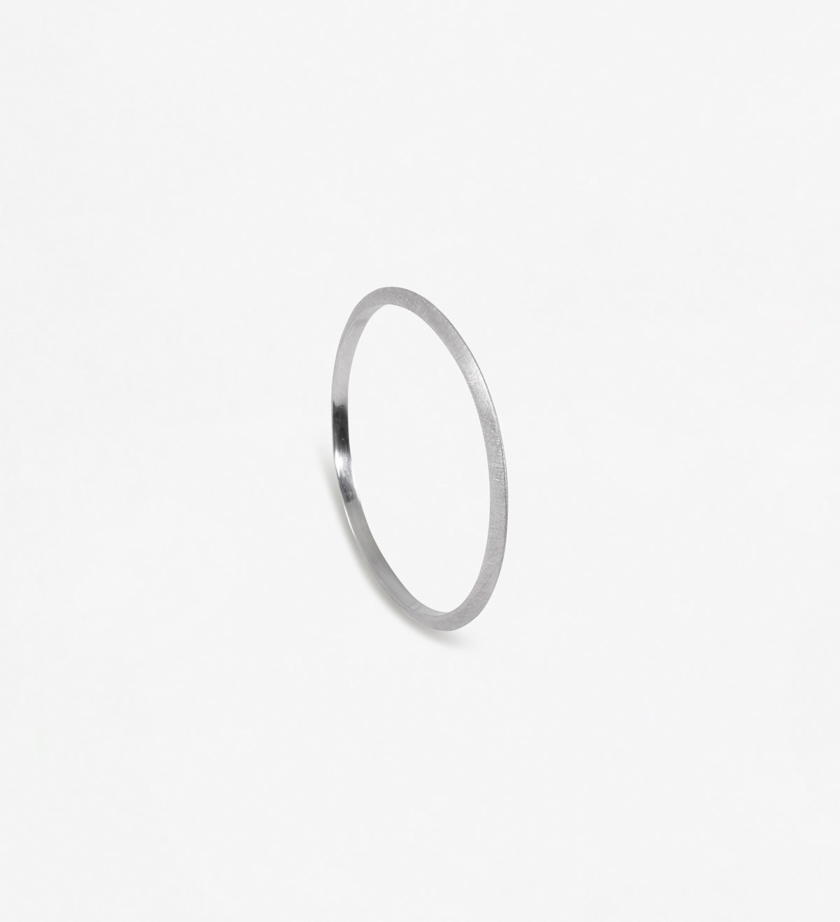 18k white gold wedding band 1.35mm man
