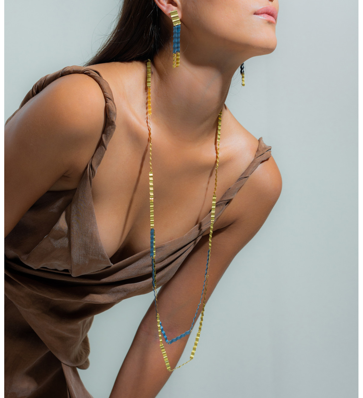 18k gold and titanium long necklace Aigua 90cm