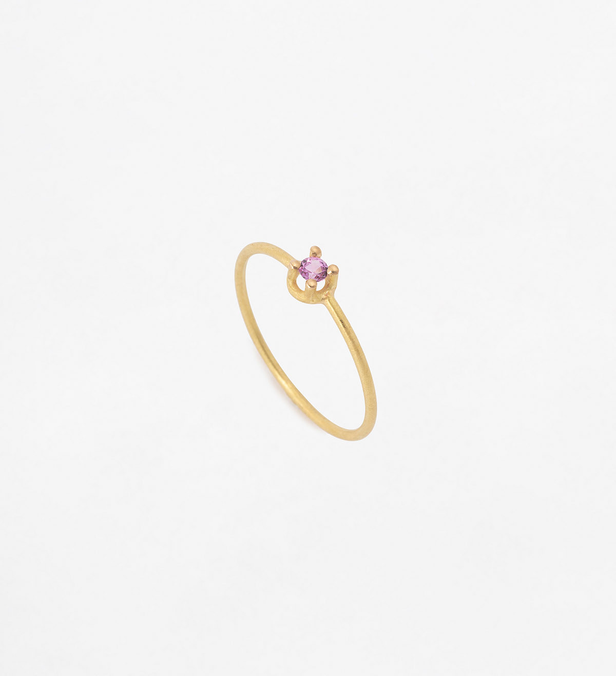 18k gold ring with pink Wennick-Lefèvre sapphire 0,07ct