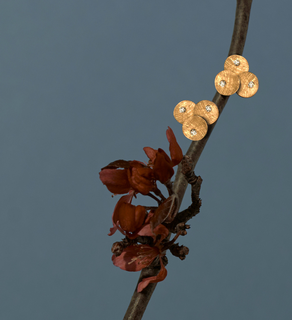 Pendientes oro Flô con diamantes 0,15ct