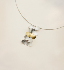 Colgante oro y plata Samoa 40mm