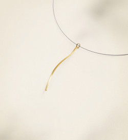 Colgante oro Pinassa 63mm