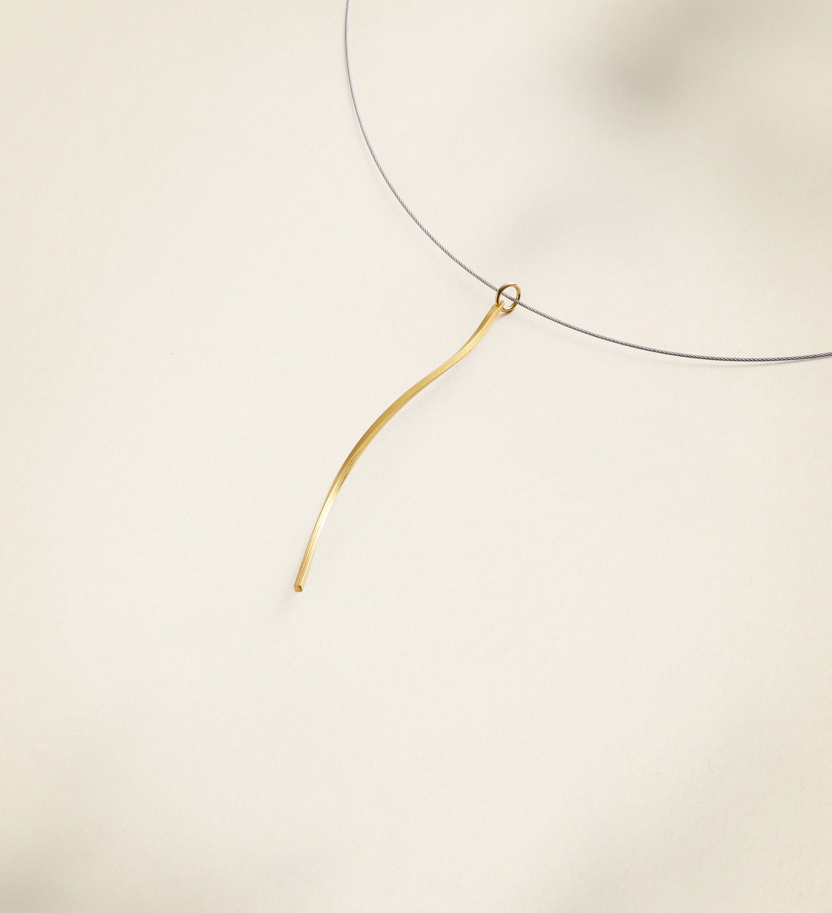 Colgante oro Pinassa 63mm