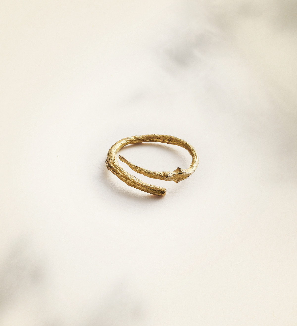 Anillo oro Romaní1 2 vueltas