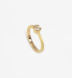 Solitario oro con diamante 0,35ct VVS1 D