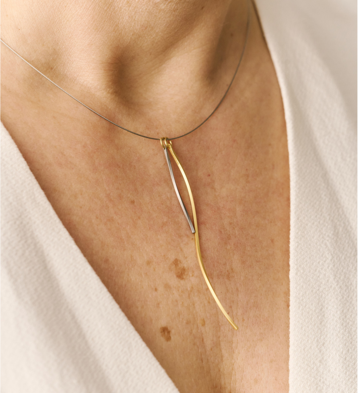 Colgante oro Pinassa 103mm