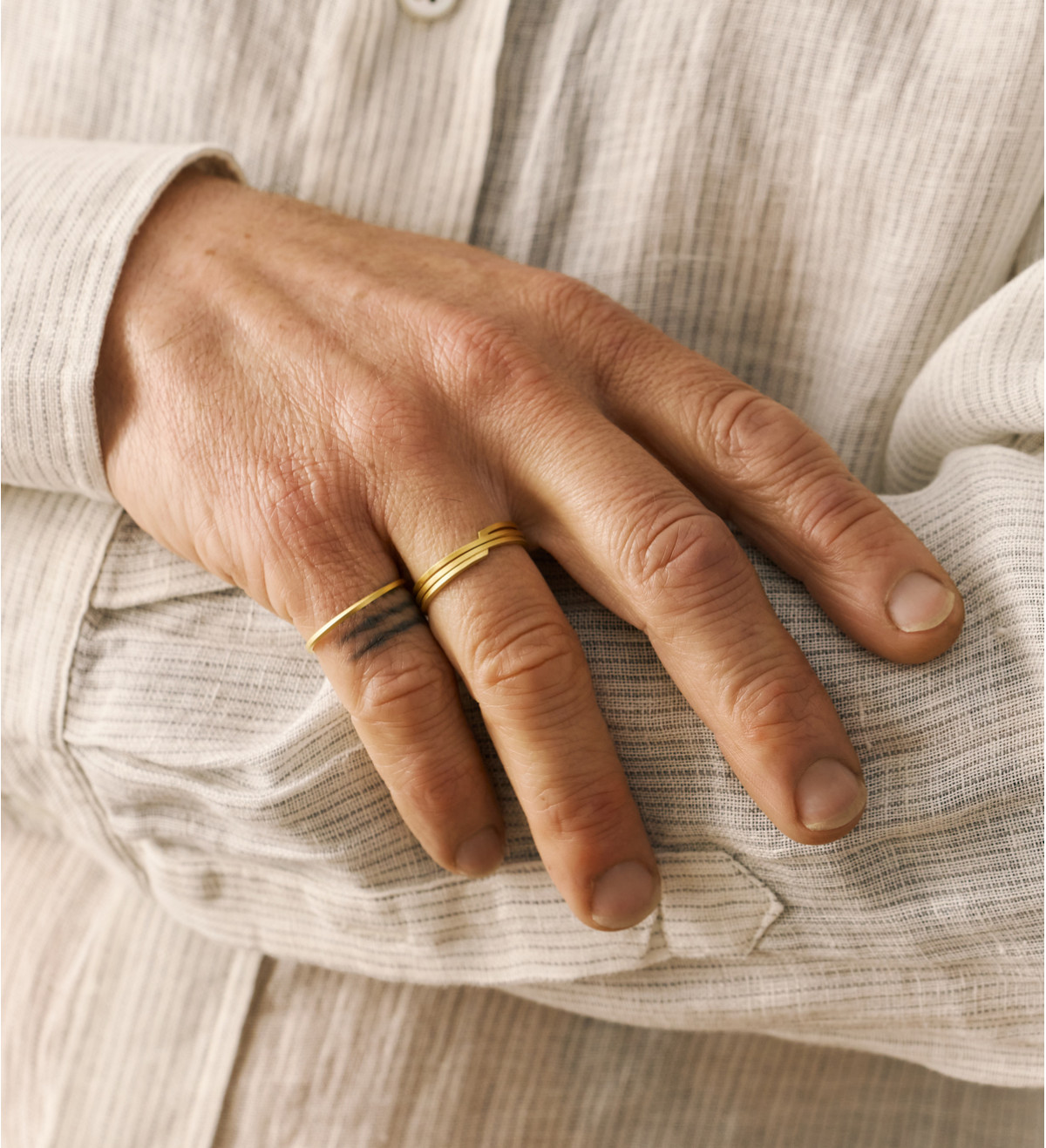 18k gold Pinassa ring men size