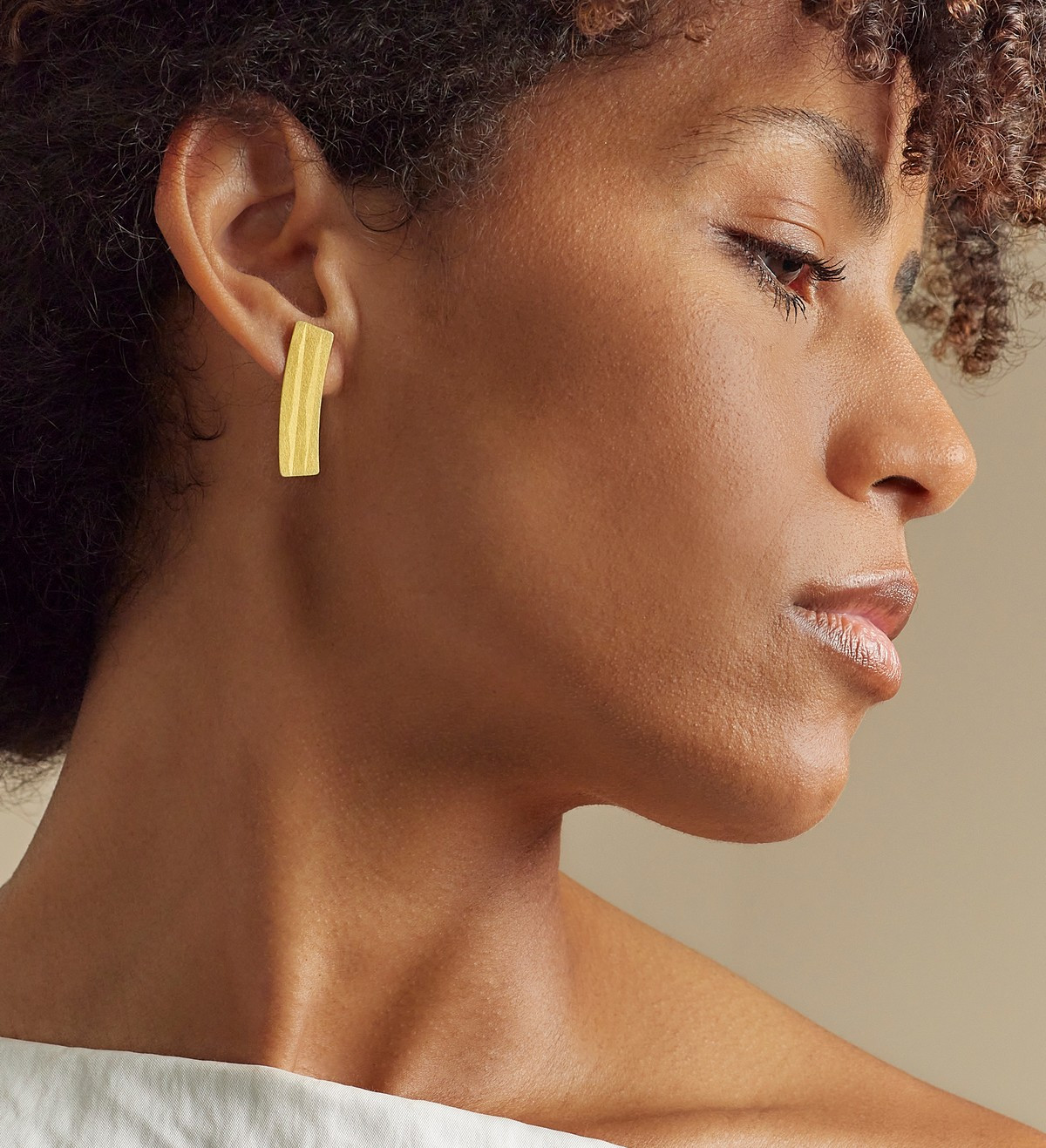 18k gold Traces earrings 27mm