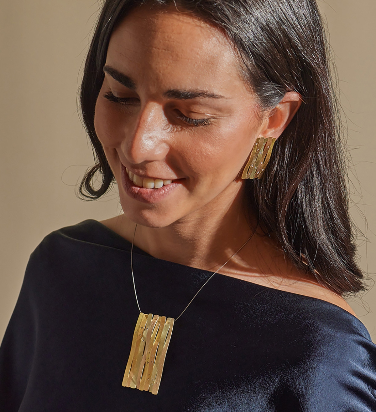 Oceà earrings in gold and diamonds (0.33 ct)