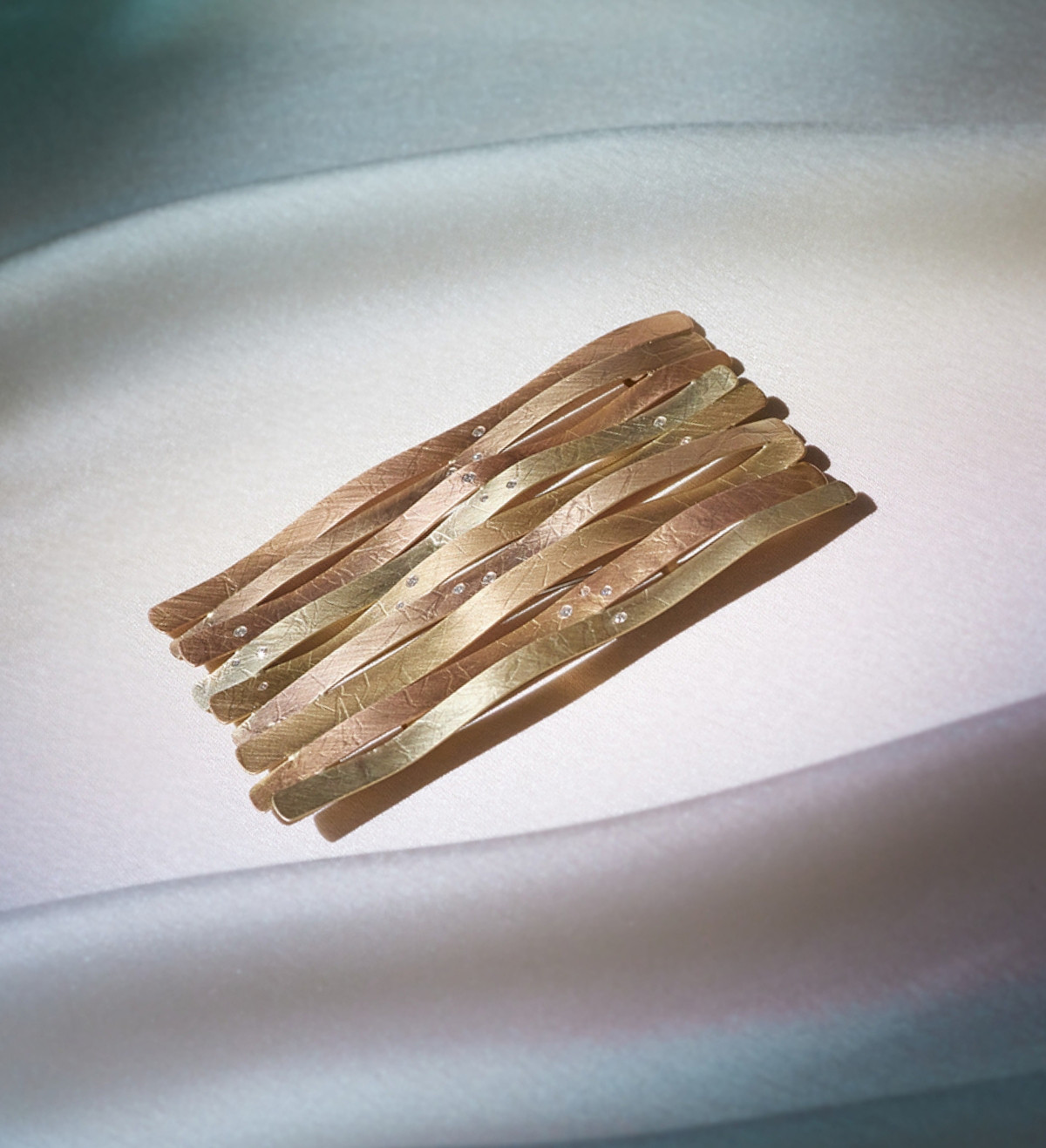 Colgante y broche Oceà en oro y diamantes (0,308 ct)