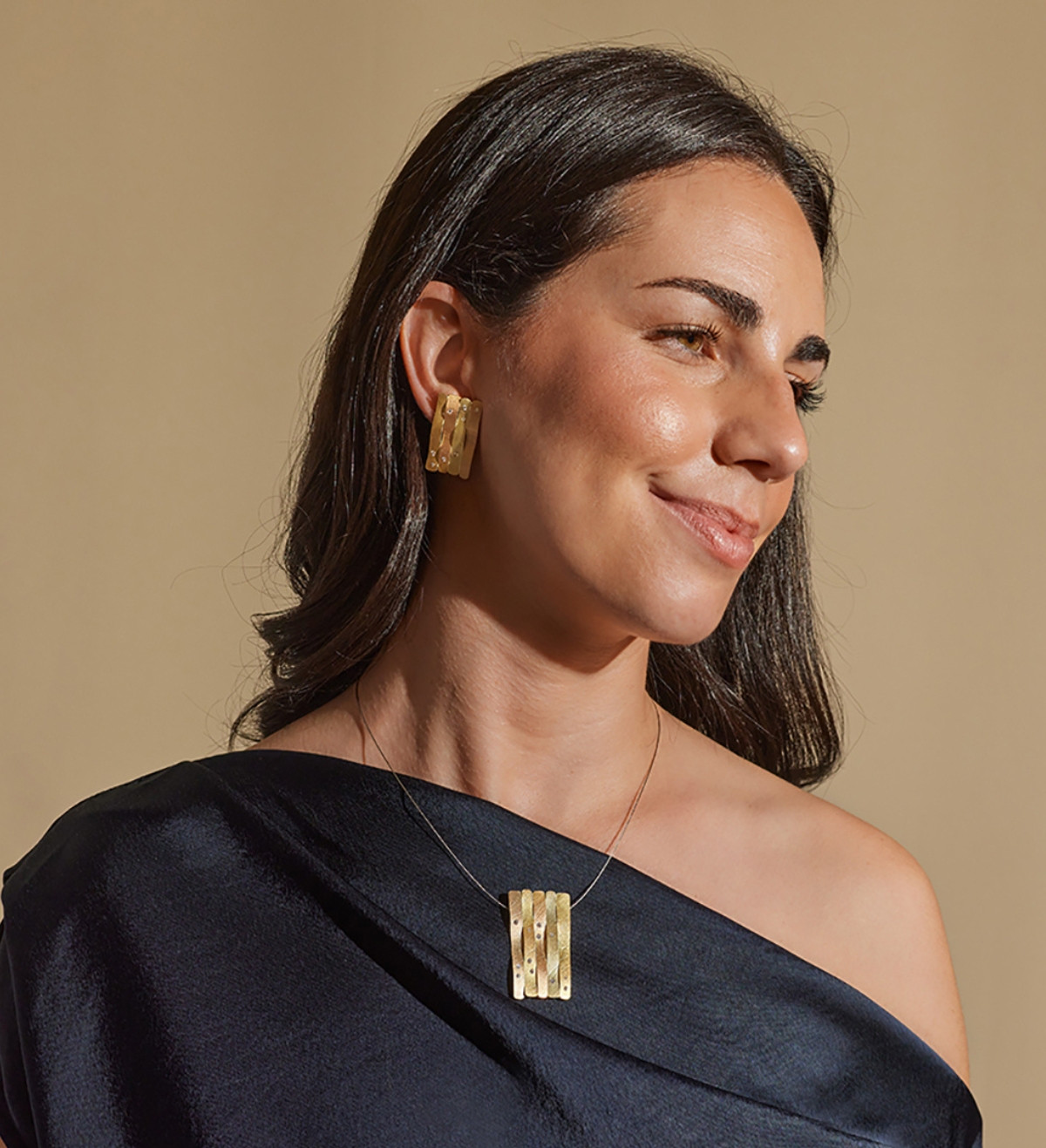 Oceà pendant in gold and diamonds (0.18 ct)